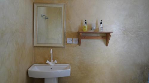 aroya boutique hotel