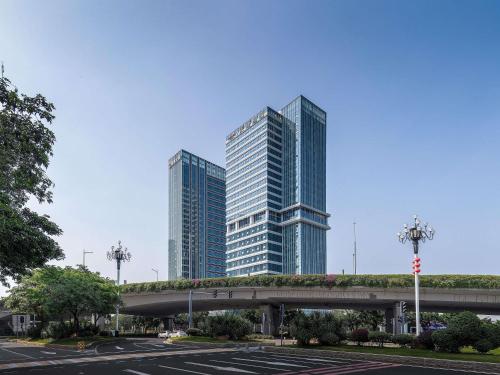 Mercure Guangzhou Financial City,,4 star