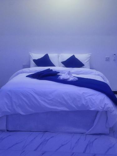salama blue lodge