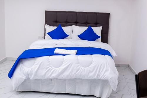 salama blue lodge