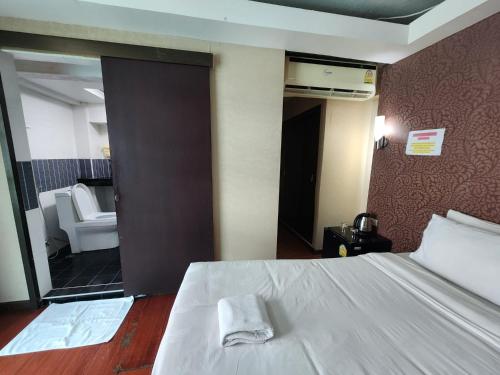 new vc hotel bangkok