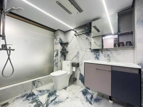chengyu bandb loft view suite