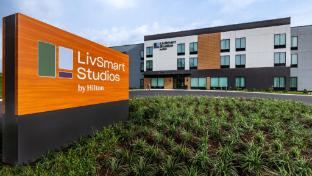livsmart studios by hilton huntsville research park area