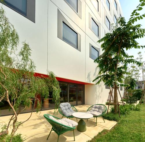 go hotel nakhon sawan