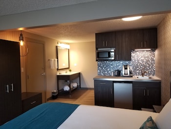 The Hotel Y, A Dazzler Select By Wyndham,,3 star