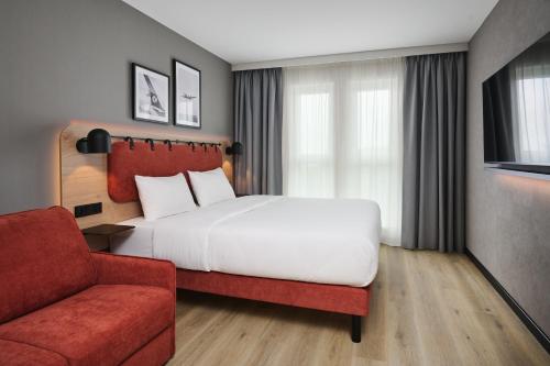 campanile prime warsaw airport