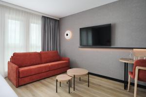 campanile prime warsaw airport