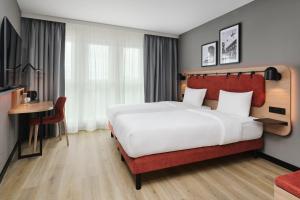 campanile prime warsaw airport