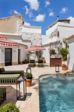 hotel casa trevino