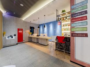 ibis xian baqiao tianwang hongqing subway station hotel