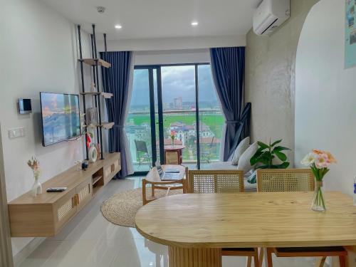 moon homestay apartment hue