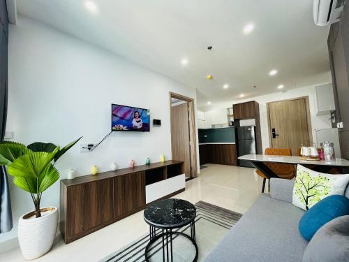 moon homestay apartment hue