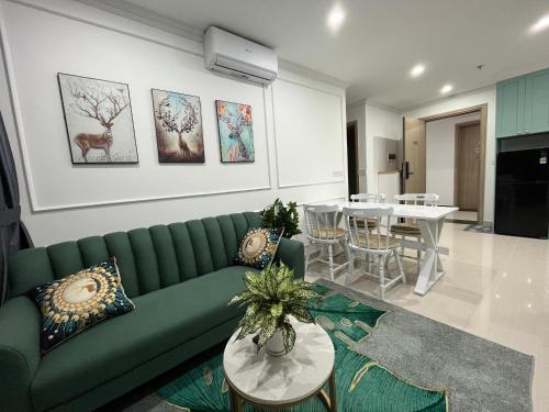 moon homestay apartment hue