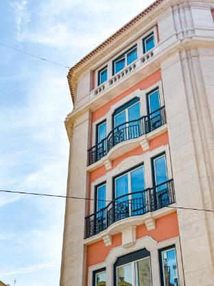 boavista 83 hostel lisbon
