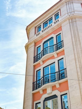 Boavista 83 Hostel Lisbon,,2 star