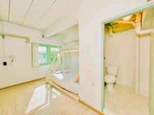bangkok group bunk hotel khaosan