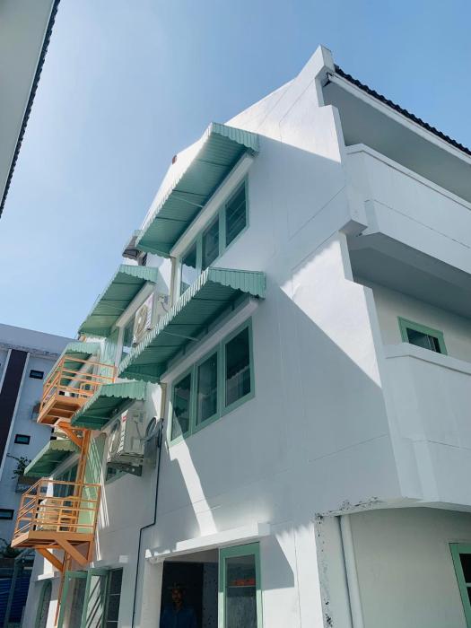 bangkok group bunk hotel khaosan