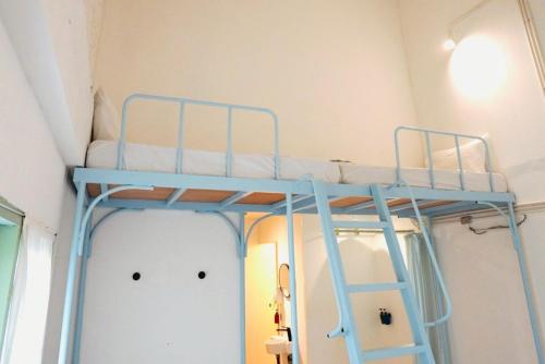 bangkok group bunk hotel khaosan