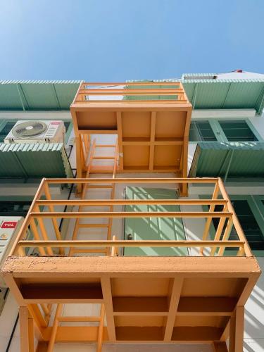 bangkok group bunk hotel khaosan