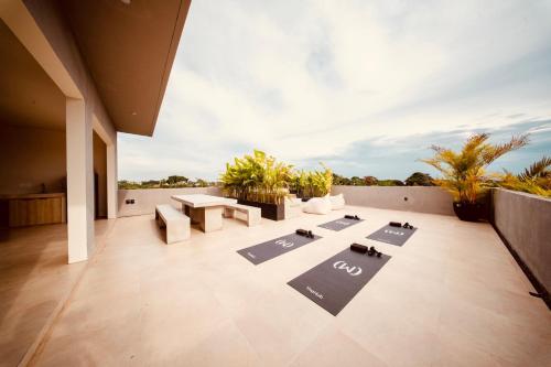 Thehub Pererenan Coworking, Pool And Rooftop,,4 star