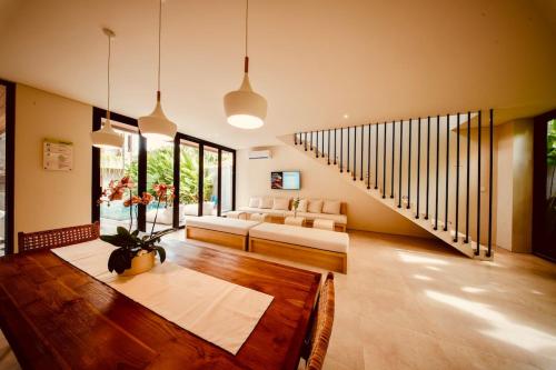 Thehub Pererenan Coworking, Pool And Rooftop,,4 star