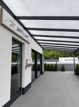 zenith hotel frankfurt airport
