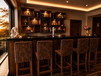 Zenith Hotel Frankfurt Airport,,4 star