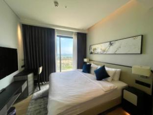marina suite residence halong