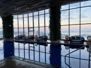 marina suite residence halong