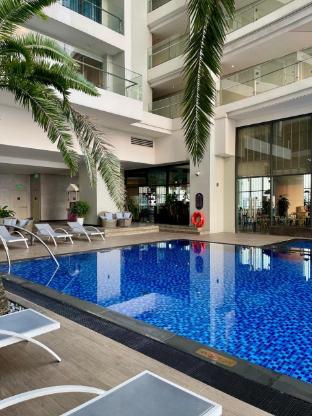 marina suite residence halong