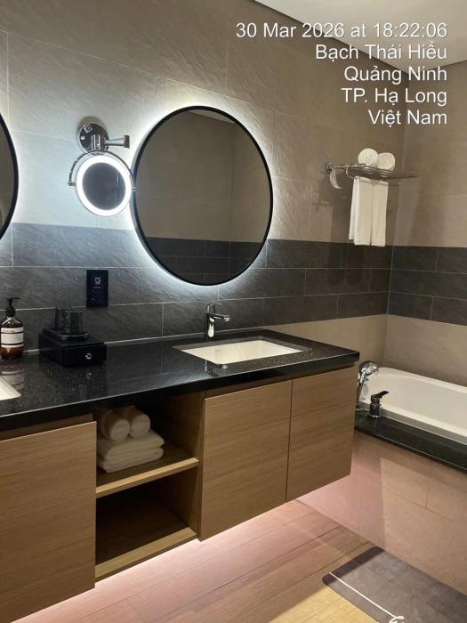 marina suite residence halong