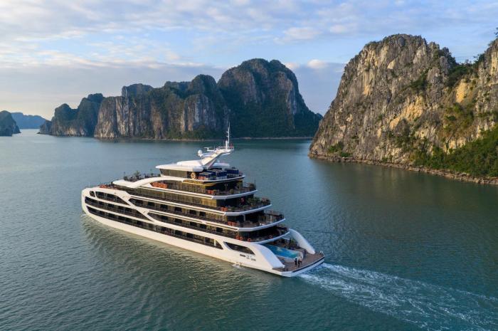 marina suite residence halong