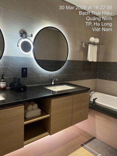 marina suite residence halong