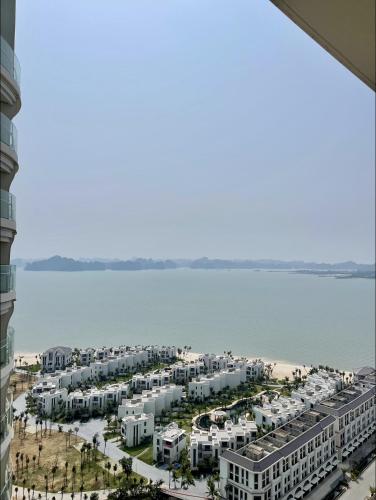marina suite residence halong