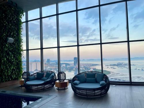 marina suite residence halong