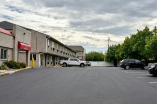 highlander inn cleveland beachwood near i 480