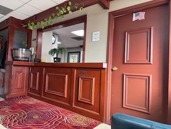 Highlander Inn Cleveland Beachwood Near I-480,,3 star