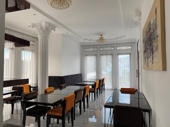 toba retreat mansion and villas