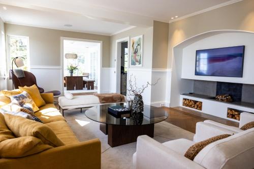 oakvale villa sand