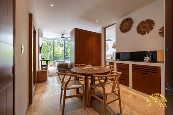 nhoa 207a lux 2br condo pool view in aldea zama