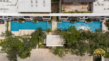 nhoa 207a lux 2br condo pool view in aldea zama