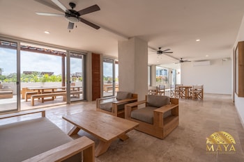 nhoa 207a lux 2br condo pool view in aldea zama
