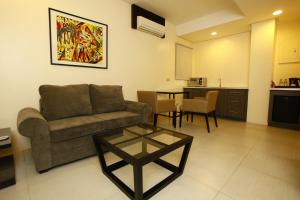 the oracle hotel and residences