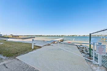 compass point 108