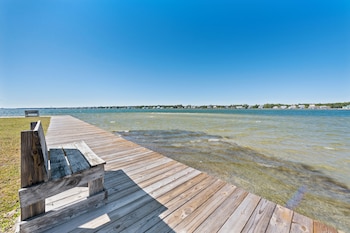 compass point 108