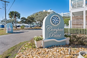 compass point 108