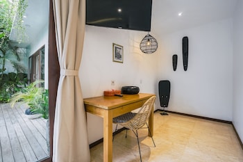 frangipani villa mawe at berawa