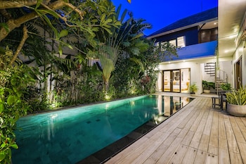 Frangipani Villa Mawe At Berawa,,3 star
