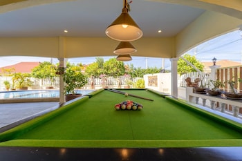 3 Bed Pool Villa - S102,,3 star
