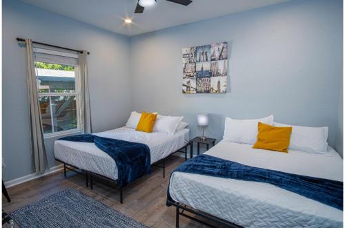 spectacular brand new 4br 2 5ba near dt riverwalk